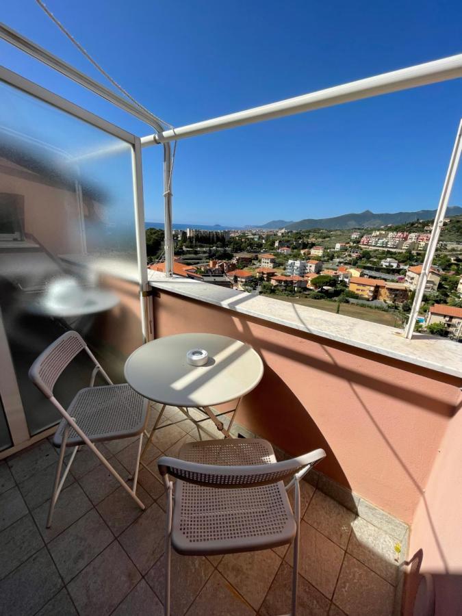 Appartamento Mimosa "A Casa Felice" Pietra Ligure Εξωτερικό φωτογραφία