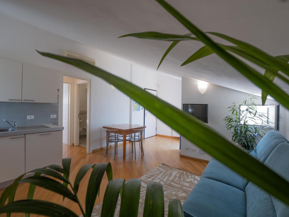Appartamento Mimosa "A Casa Felice" Pietra Ligure Εξωτερικό φωτογραφία