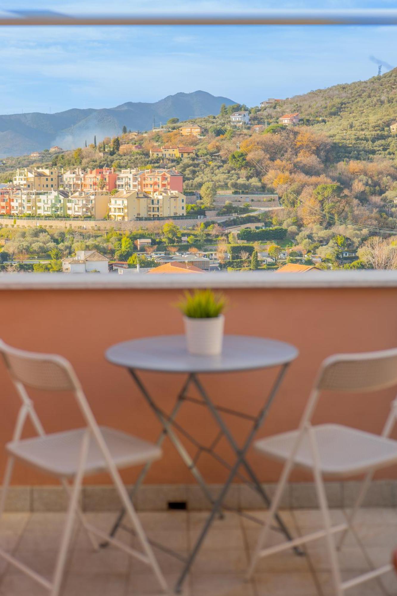 Appartamento Mimosa "A Casa Felice" Pietra Ligure Εξωτερικό φωτογραφία